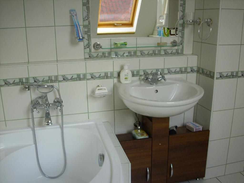 אגר Komfort Apartman חדר תמונה